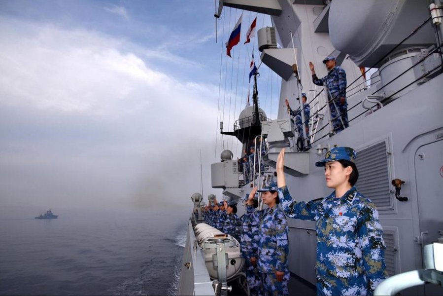 China e Rússia concluem exercício militar naval conjunto