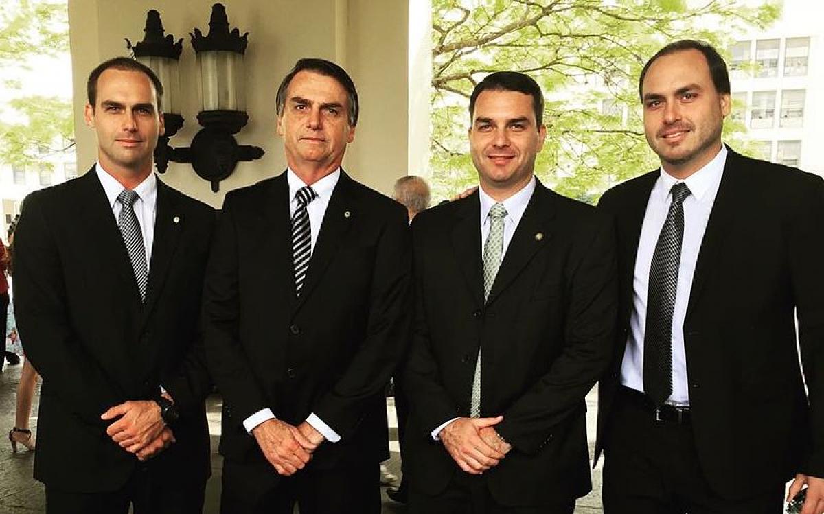 Como os filhos de Bolsonaro usam polêmicas no Twitter para impulsionar engajamento 
