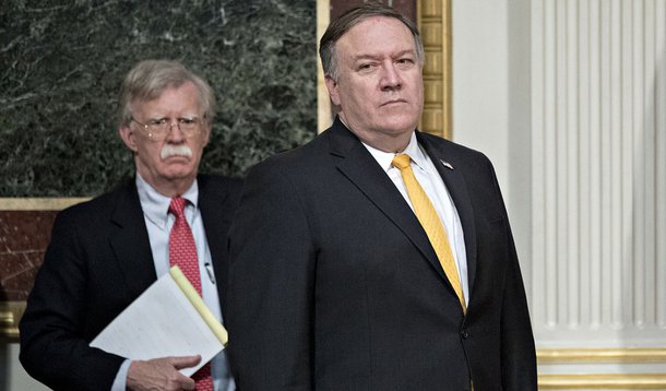 Imprensa americana culpa Pompeo e Bolton pelo fiasco na Venezuela
