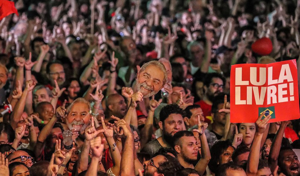 Lula ficou um pouco livre