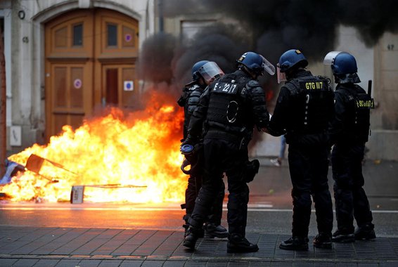 Temendo violência, Paris mobiliza mais de 7 mil policiais para protestos de 1° de maio
