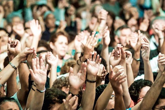 As bases sociais perdidas pela esquerda estão no culto de domingo