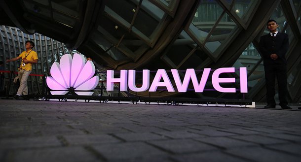 Índia considera ignorar alertas dos EUA sobre Huawei