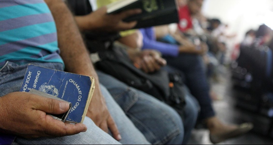 Golpe e reforma trabalhista arruinaram mercado de trabalho