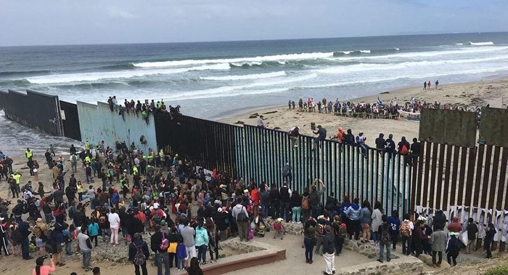 EUA anunciam envio de mais militares à fronteira com México