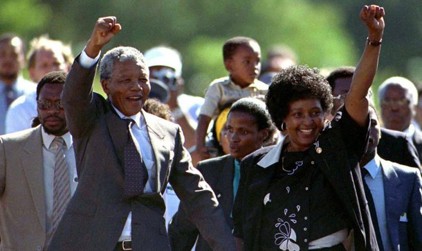 Há 25 anos, eleição marcava fim do apartheid, mas não da desigualdade