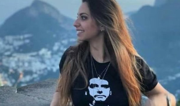 “Estudante” que filmou professora é, na verdade, secretária-geral do PSL