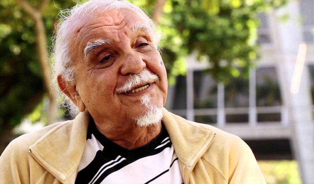 Ícone do teatro, Amir Haddad diz que vida cultural do país está sendo esvaziada