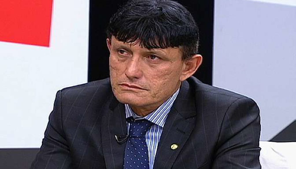 Facebook remove página de deputado, apoiador de Bolsonaro