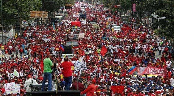 Manifestações no Dia Internacional dos Trabalhadores acontecem em diversas cidades do mundo