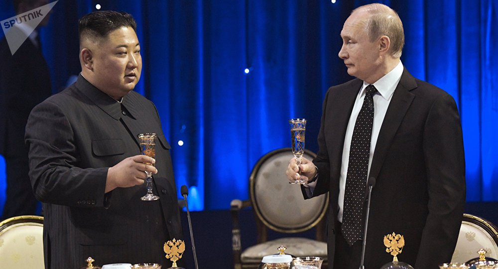 'EUA agiram de má-fé em Hanói', diz Kim Jong-un