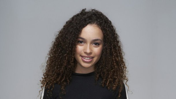 Mya-Lecia Naylor, atriz de 'A Viagem' e 'Almost Never', morre aos 16 anos