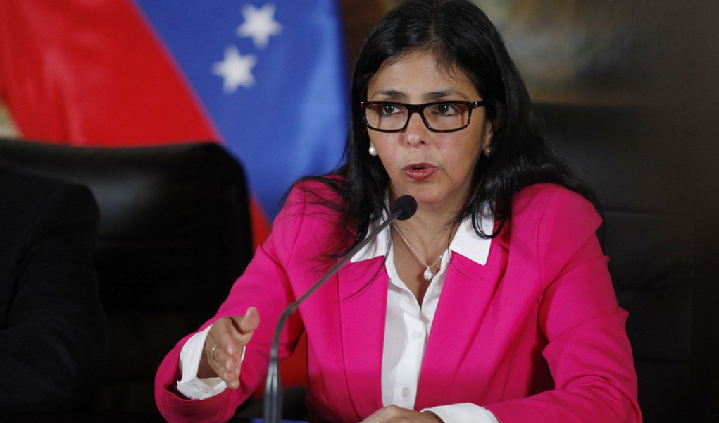 Brasil, Colômbia e EUA tramam contra a Venezuela, diz vice-presidente