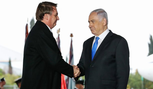 Bolsonaro felicita Netanyahu por reeleição: 'grande líder'