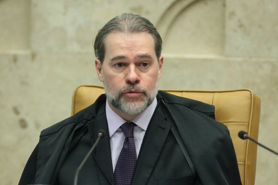 STF contribuiu para desestabilizar a democracia