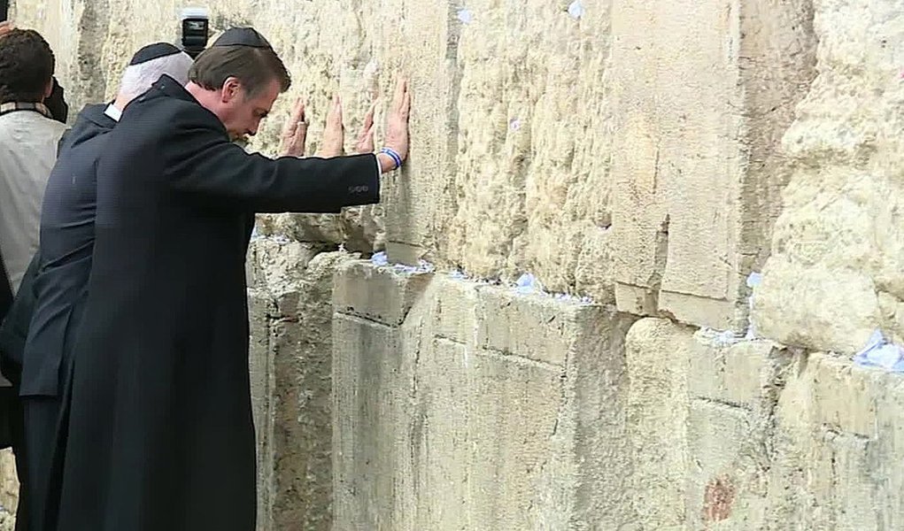 Nazismo foi movimento de extrema direita, diz ministério de Israel a Bolsonaro