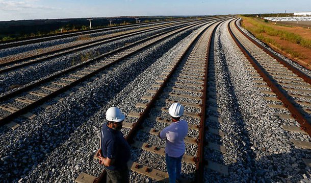Ferrovia Norte-Sul é leiloada por R$ 2,7 bi