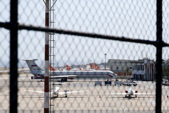 Aviões da Força Aérea da Rússia aterrissam na Venezuela carregando tropas
