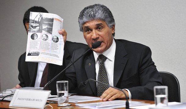 Paulo Preto procura advogado para fazer delação premiada