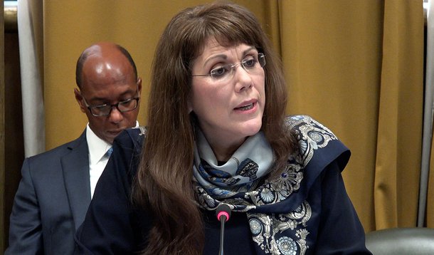 EUA se queixam que Rússia, China e Cuba apoiam governo de Maduro