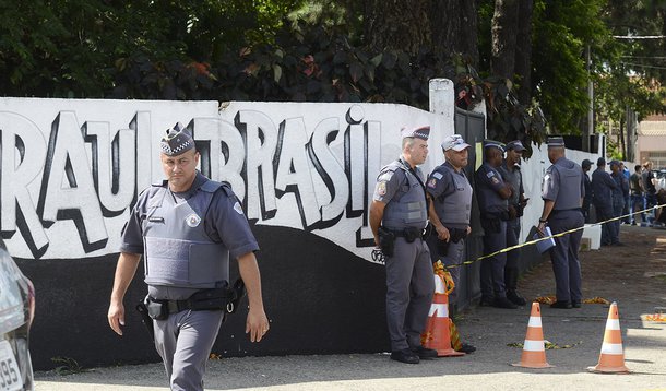 Polícia de Suzano aguarda apresentação de terceiro suspeito de ataque em escola