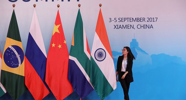 BRICS poderia ser plataforma para mediar crise na Venezuela, diz especialista