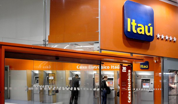 Itaú Unibanco lidera reclamações