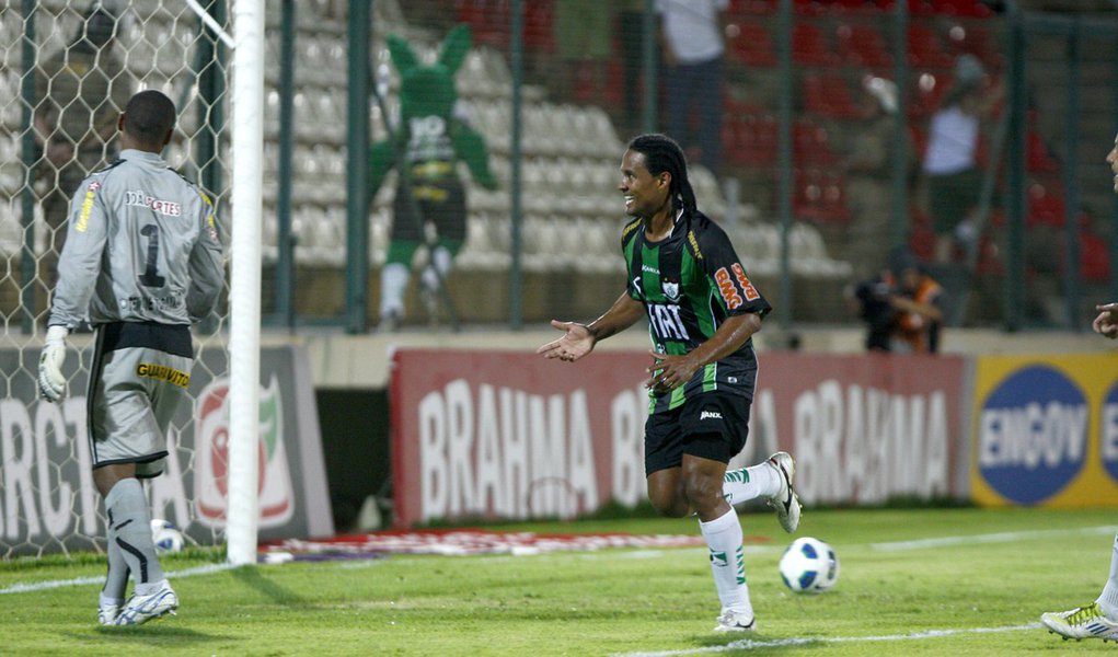 América-MG conquista 3ª vitória seguida