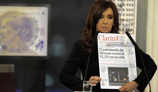 "Ninguém pode estar acima dos três poderes do Estado"