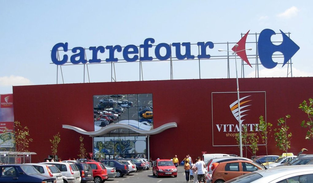 Carrefour tem vendas melhores na França