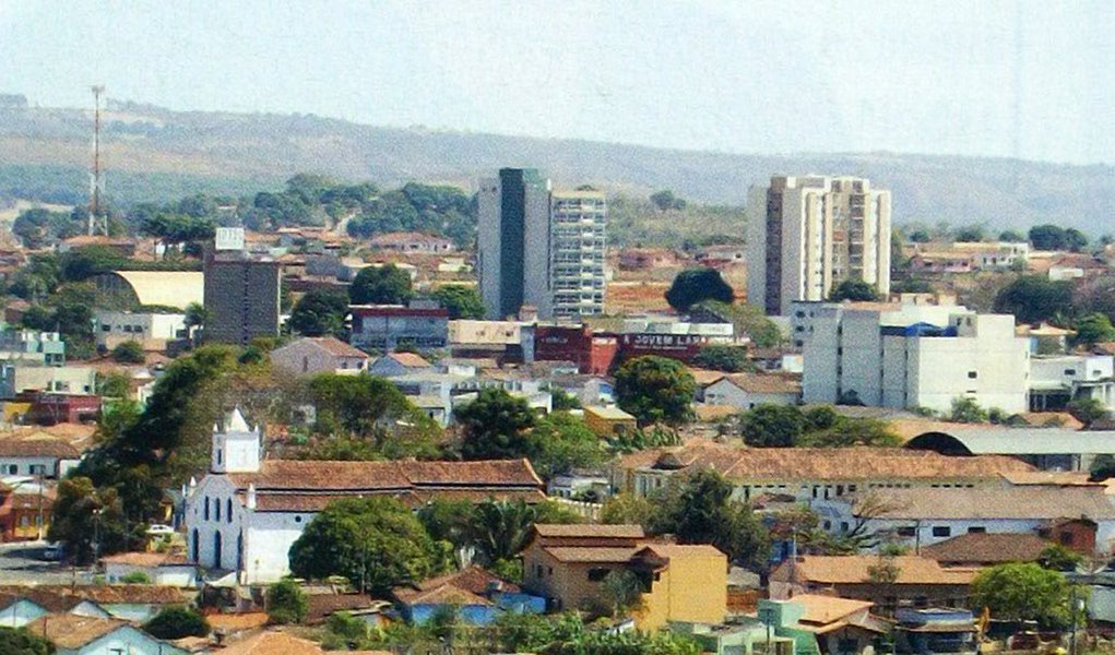 Paracatu ignora crise e vira novo eldorado em Minas