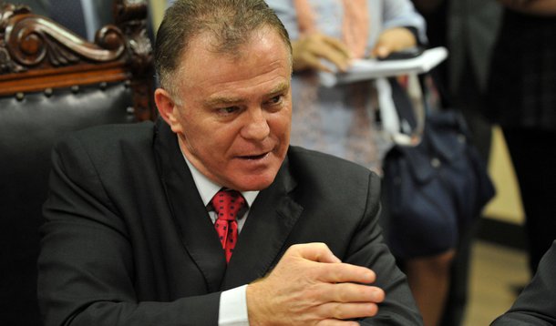 Dilma recebe governador do ES para discutir royalties