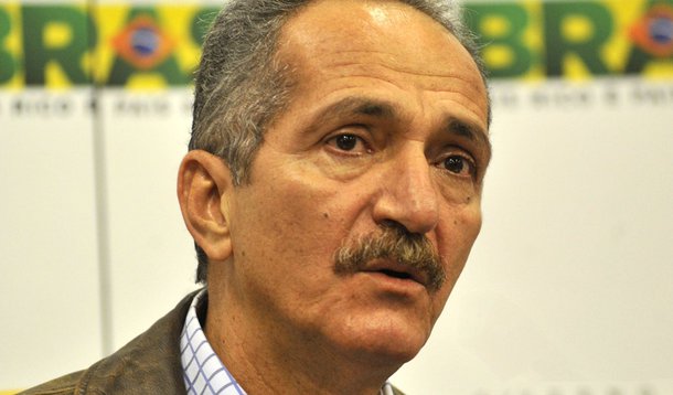 Aldo Rebelo nomeia três secretários para o Esporte