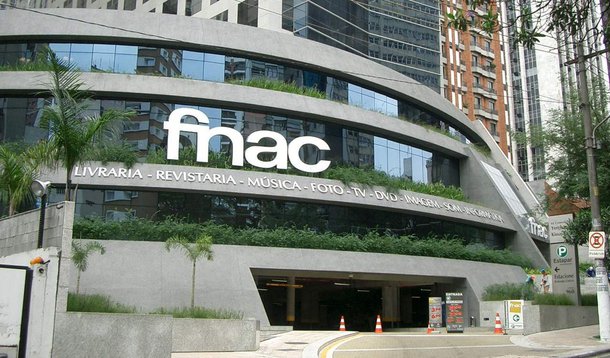 FNAC está à venda