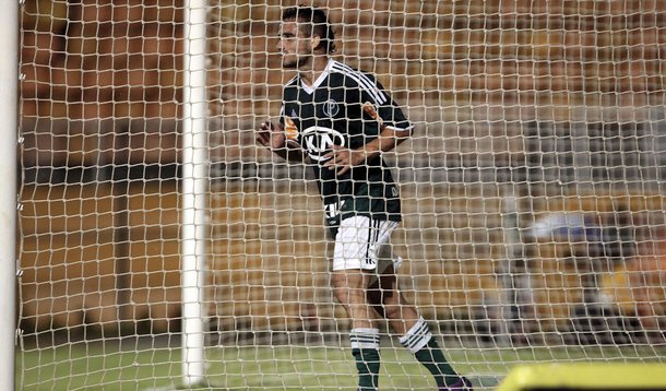 Palmeiras decepciona e só empata em Oeste em casa