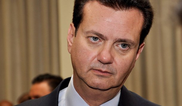 Oito partidos formam grupo anti-PSD no Congresso