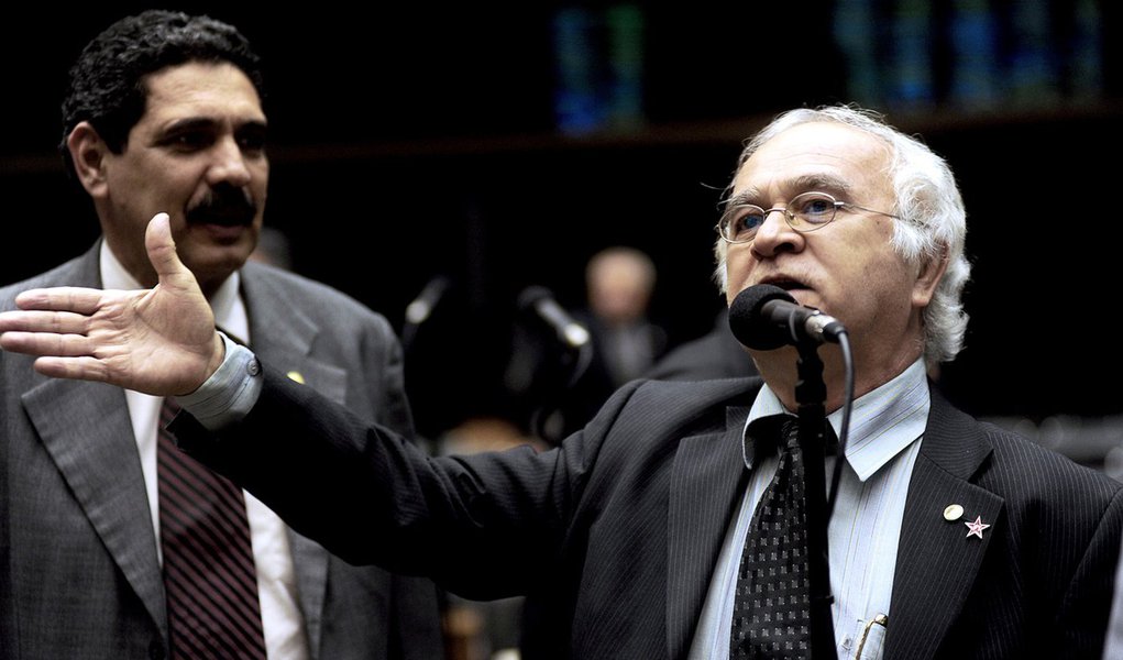  Ferro: João Paulo cria situação desagradável