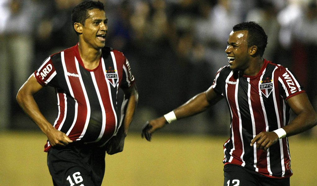 Em jogo de 6 gols, São Paulo empata com o Bragantino