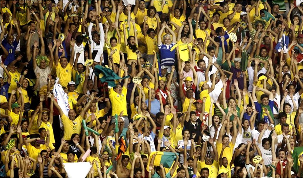 Dilma sanciona Lei Geral da Copa com quatro vetos