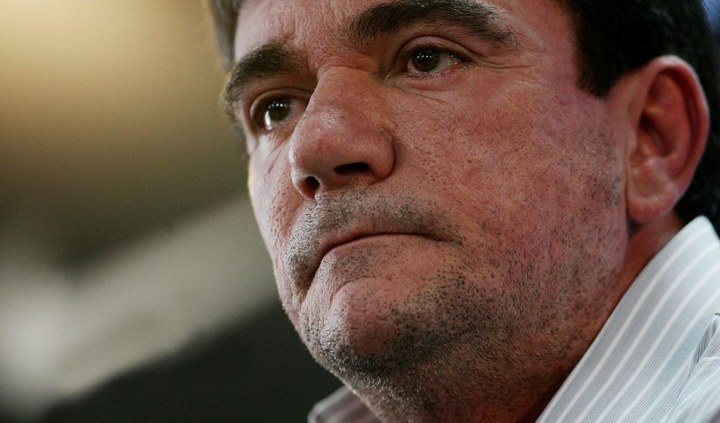 Andrés vai acionar Leão