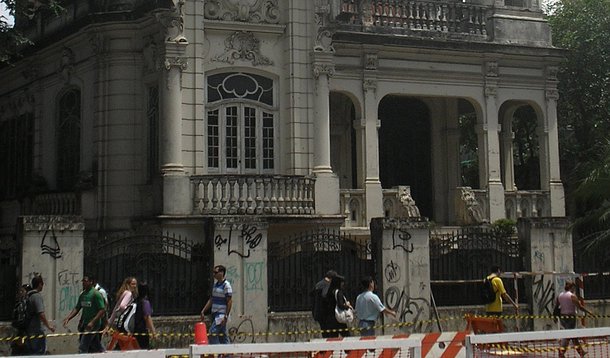 Justiça exige obras em casarão da Avenida Paulista