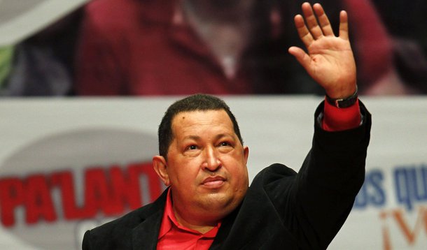 Chávez viaja para Cuba, onde será submetido a nova cirurgia