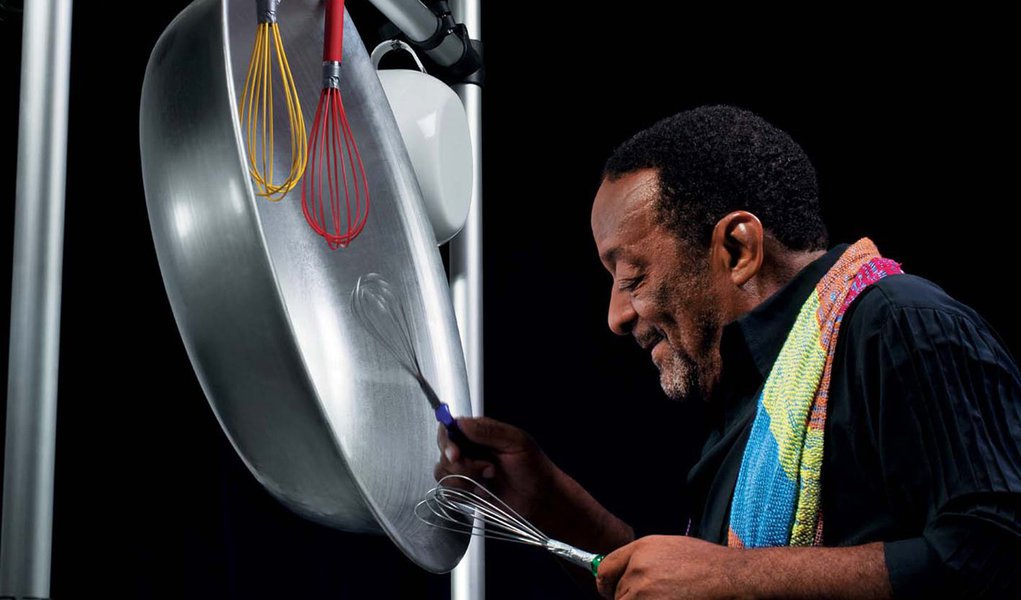 Naná comemora o Grammy no Recife