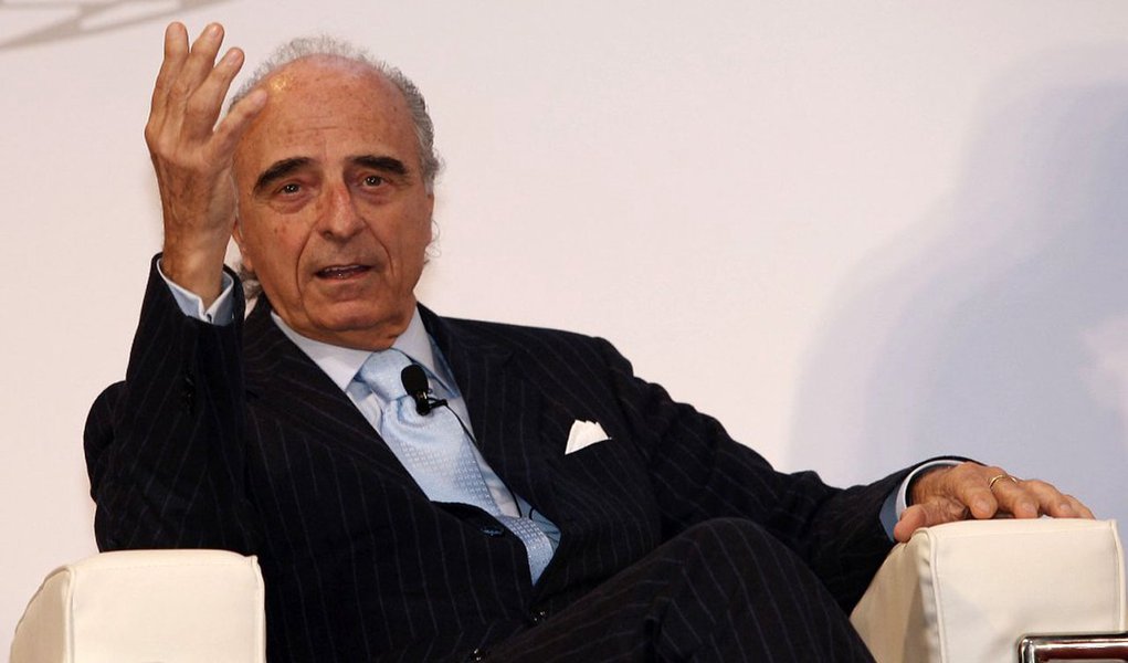 Com Itália "derrotada", italiano deixa Comitê Olímpico Internacional