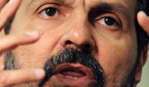 DF: Rejeição a Agnelo cresce 22% em três meses