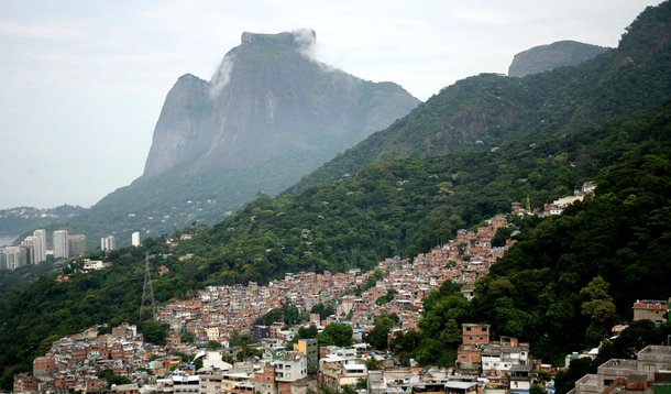 Espaço aéreo será fechado no domingo na Rocinha