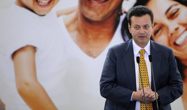 Mais uma vez Kassab libera Pacaembu para igreja