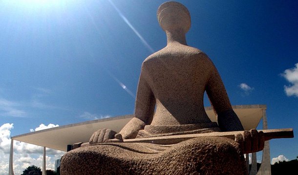 STF arquiva denúncia contra José Abelardo Camarinha