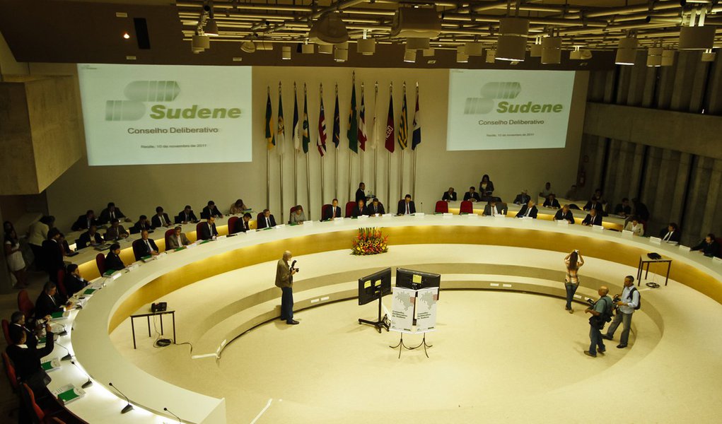 “O Nordeste não aceita que regras dos royalties continuem as mesmas”