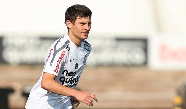 Lesionado, Alex desfalcará Corinthians por dez dias
